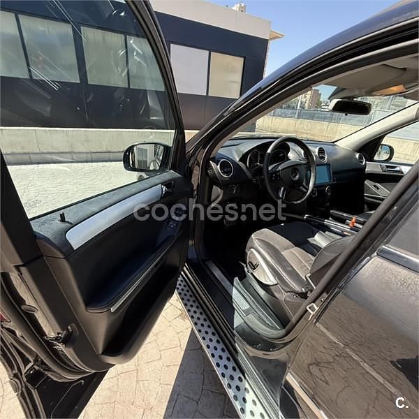 Usado Mercedes ML320 AMG Edition 1 224 CV (164 kW) 2007 Negro SUV