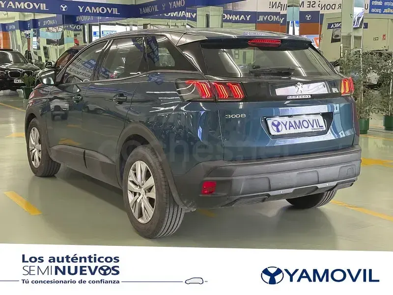 Usado Peugeot 3008 Active 130 CV (95 kW) 2021 Azul SUV