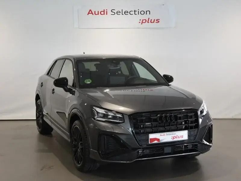 Gris/plata Usado 2024 Audi Q2 SUV | 34.990 € (Un poco caro) - Imagen 1/4
