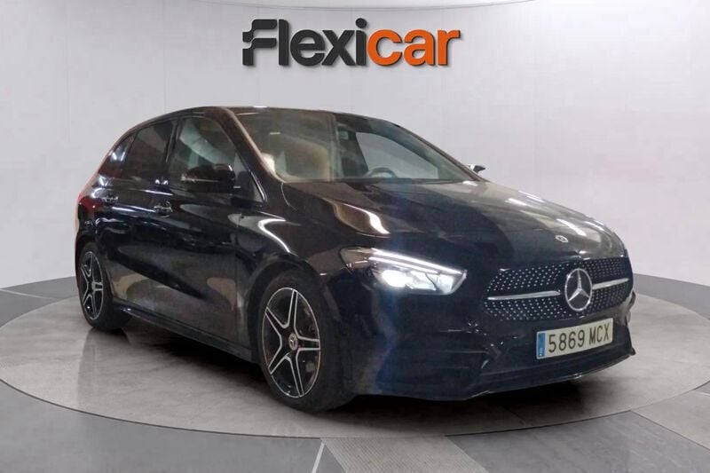 Negro Usado 2022 Mercedes B200 Monovolumen | 26.090 € (Buen precio) - Imagen 1/4