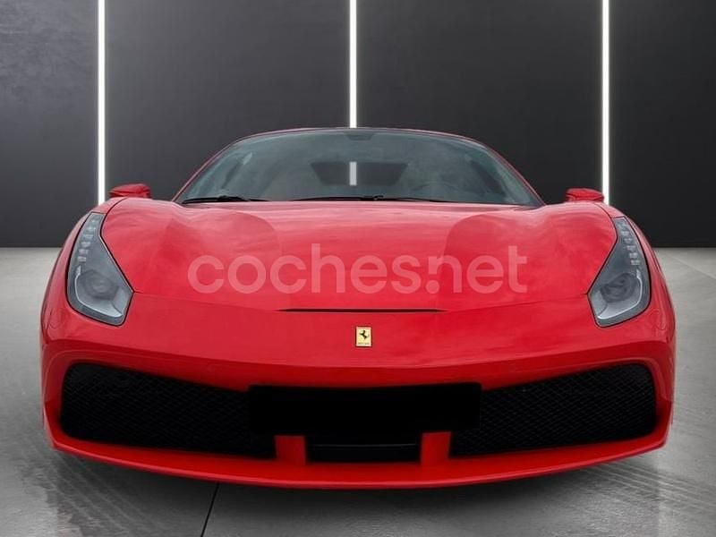 Rojo Usado 2016 Ferrari 488 Coupe | 229.900 € (Un poco caro) - Imagen 1/4