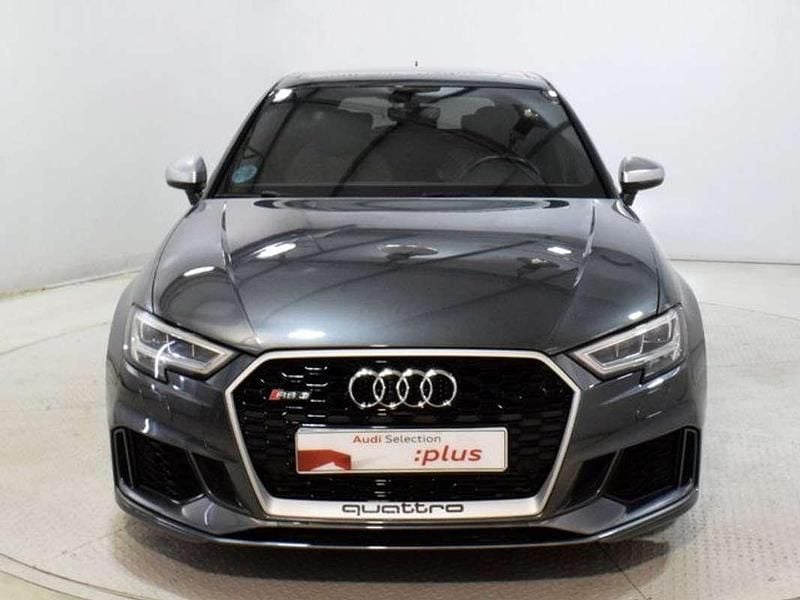 Usado Audi RS3 Sportback 400 CV (294 kW) 2020 Gris Utilitario