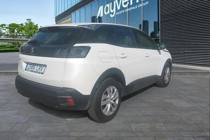 Usado Peugeot 3008 Active 130 CV (95 kW) 2021