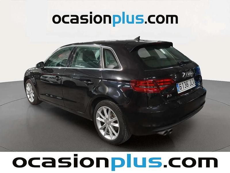 Usado Audi A3 Advanced Plus 150 HP (110 kW) 2016 Preto