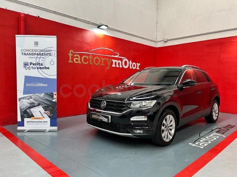 Usado VW T-Roc Advance 150 CV (110 kW) 2021 Negro SUV