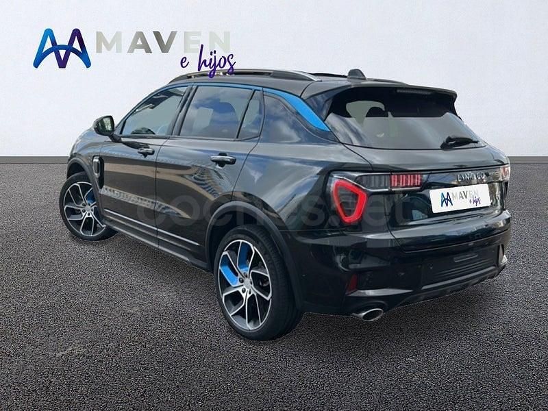 Usado Lynk & Co 01 261 CV (191 kW) 2023 Negro SUV