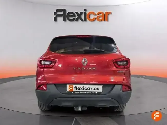 Usado Renault Kadjar Zen 130 CV (95 kW) 2015 Rojo SUV