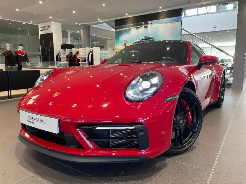 Rojo Usado 2022 Porsche 911 Carrera 4 GTS Coupe | 203.475 € - Imagen 1/4