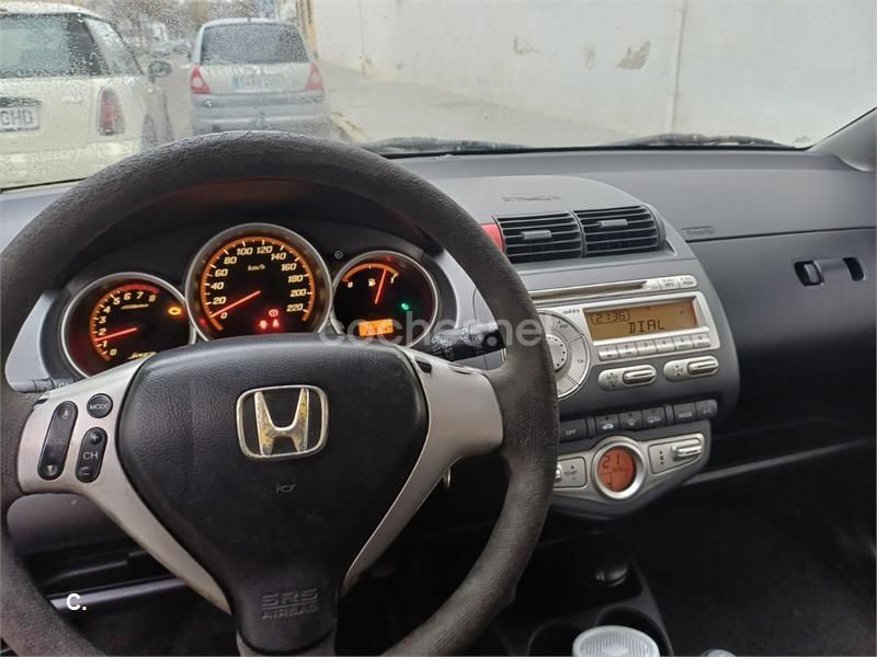 Gris / plata Usado 2005 Honda Jazz ES Utilitario | 2900 € - Imagen 1/4