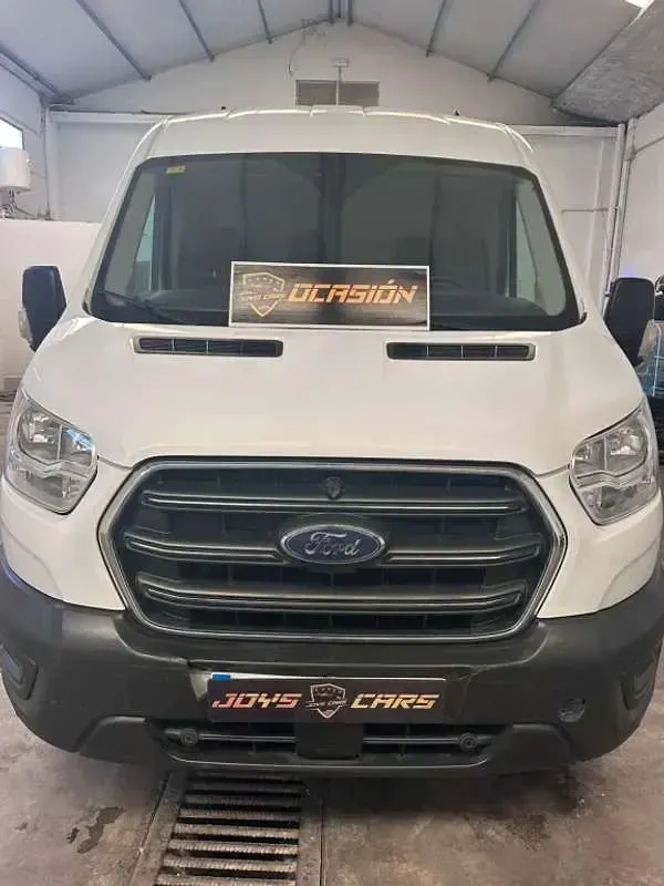 Usado Ford Transit Trend 131 CV (96 kW) 2020 Blanco Van