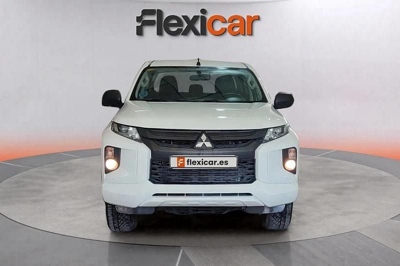 Usado Mitsubishi L200 150 CV (110 kW) 2020 Blanco Recogida