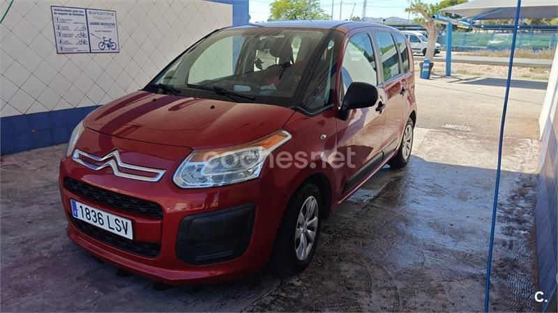 Rojo Usado 2014 Citroën C3 Picasso Attraction Monovolumen | 5400 € (Precio justo) - Imagen 1/4