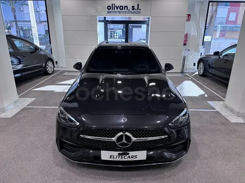 Usado Mercedes C200 163 CV (119 kW) 2022 Gris / plata Familiar