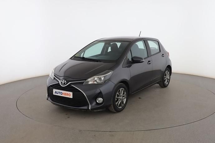Usado 2014 Toyota Yaris Active | 9999 € (Precio justo) - Imagen 1/3