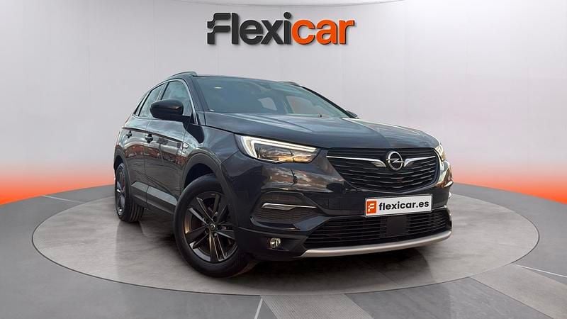 Usado Opel Grandland X Design Edition 131 CV (96 kW) 2019 Negro SUV