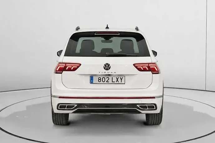 Usado VW Tiguan R-line 150 CV (110 kW) 2022 SUV