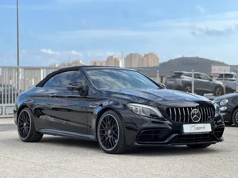 Usado Mercedes C63S AMG 510 CV (375 kW) 2023 Negro Descapotable