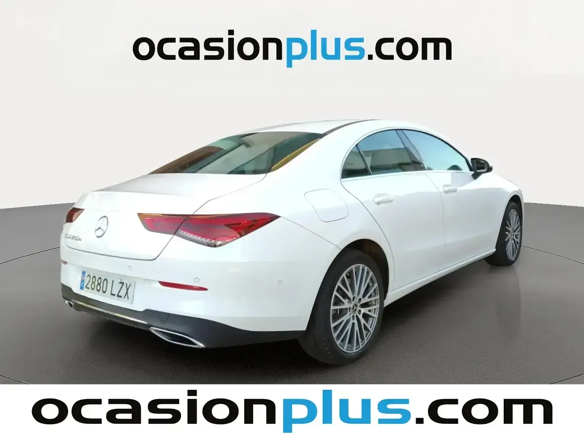 Usado Mercedes CLA250e 218 CV (160 kW) 2022 Blanco Coupe