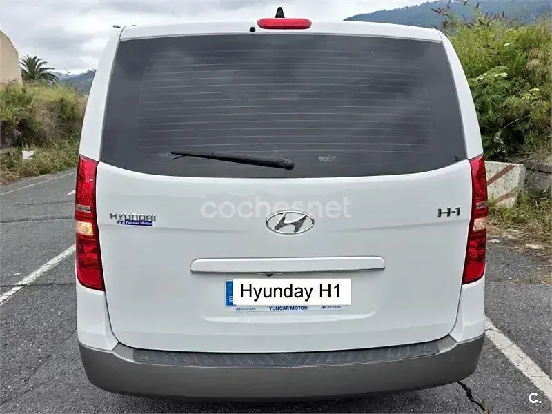 Usado Hyundai H-1 136 CV (100 kW) 2019 Beige Monovolumen