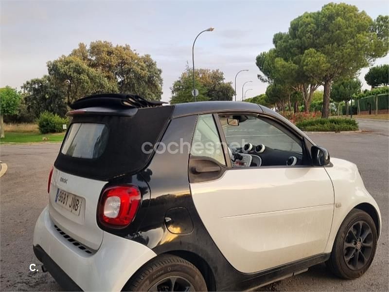 Usado Smart ForTwo Cabrio 71 CV (52 kW) 2016 Blanco Descapotable