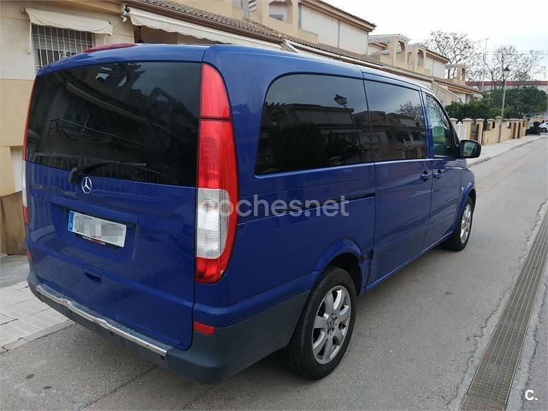 Usado Mercedes Viano 136 CV (100 kW) 2014 Azul Monovolumen