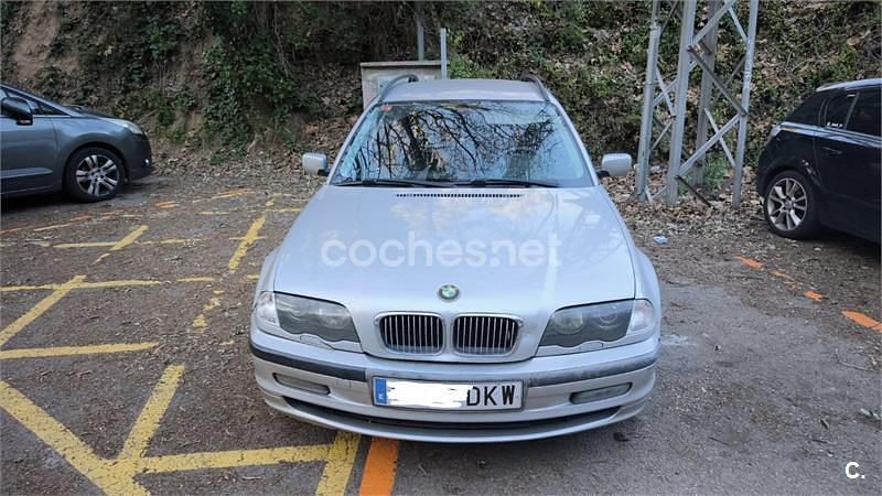 Usado BMW 320 136 HP (100 kW) 2001 Cinzento Carrinha