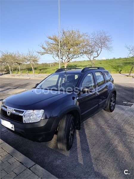Usado Dacia Duster Lauréate 105 CV (77 kW) 2011 Azul SUV