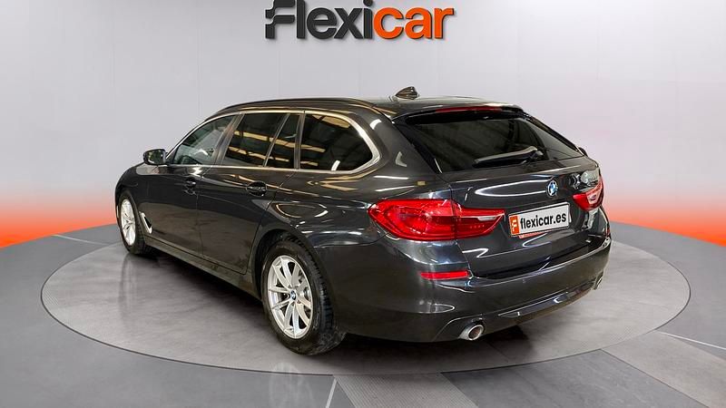 Usado BMW 520 190 CV (139 kW) 2020 Gris Familiar