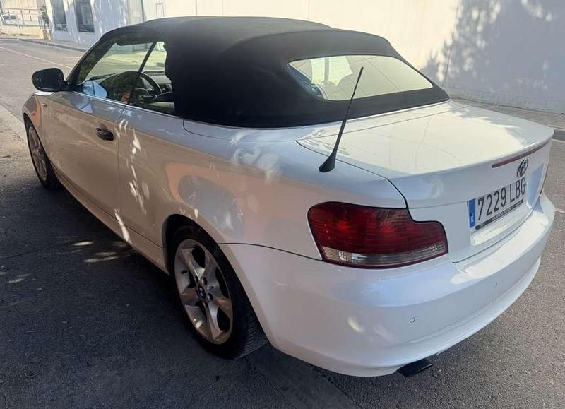 Usado BMW 123 Cabriolet 204 CV (150 kW) 2011 Blanco Descapotable