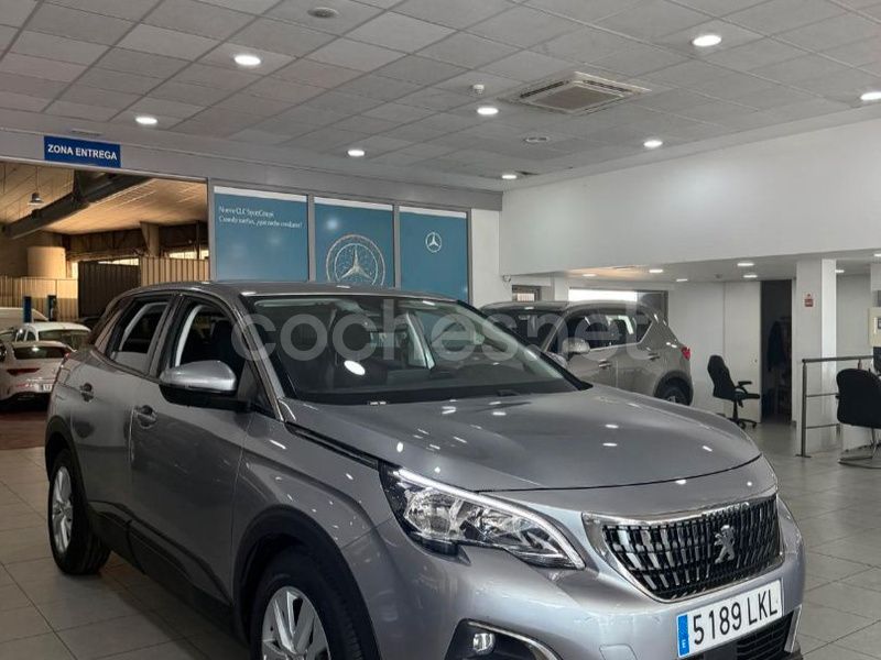 Gris / plata Usado 2020 Peugeot 3008 Active SUV | 18.790 € (Precio justo) - Imagen 1/4