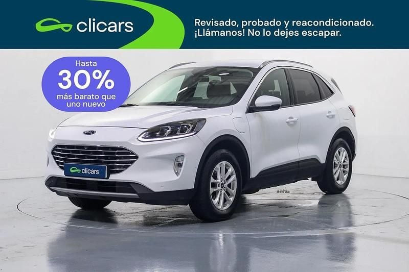 Usado Ford Kuga Titanium 225 CV (165 kW) 2022 Blanco SUV