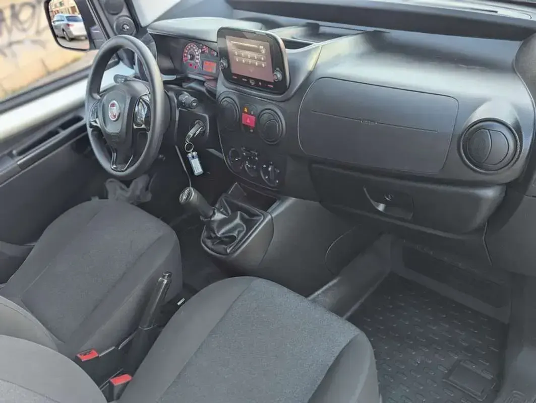 Usado Fiat Fiorino 95 CV (69 kW) 2022 Blanco Monovolumen