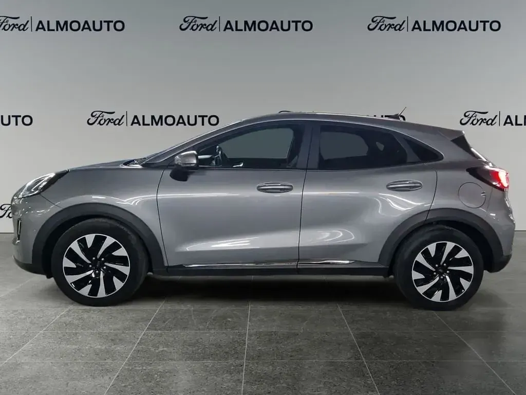 Usado Ford Puma Titanium 125 CV (91 kW) 2024 Plata solar (metalizado) SUV