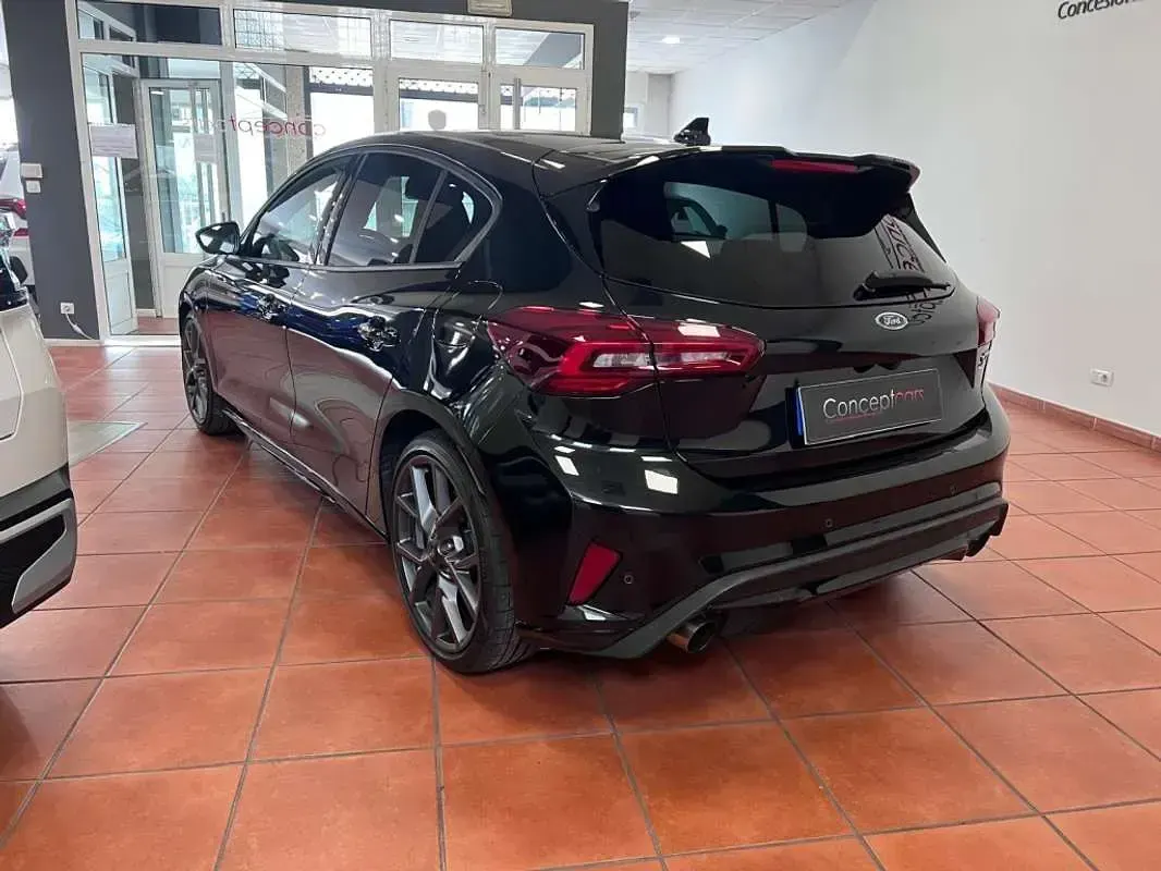 Nuevo Ford Focus ST 280 CV (205 kW) 2025 Negro Utilitario