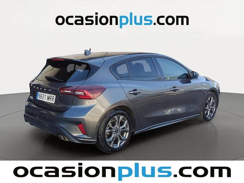 Usado Ford Focus ST-Line 155 CV (114 kW) 2024 Gris Utilitario