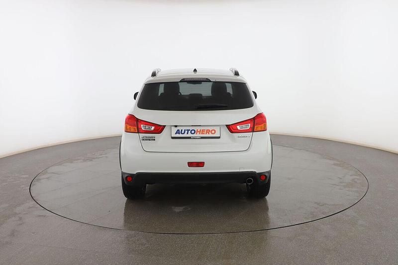 Usado Mitsubishi ASX Motion 115 CV (84 kW) 2016 Blanco SUV