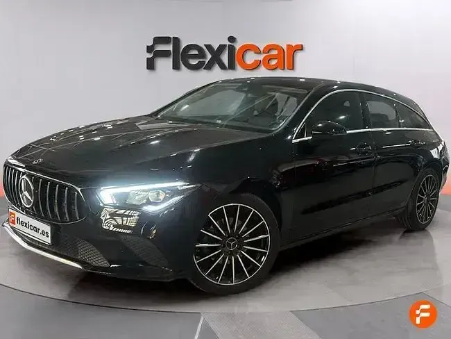 Occasion Mercedes CLA180 136 PK (100 kW) 2020 Zwart Sedan