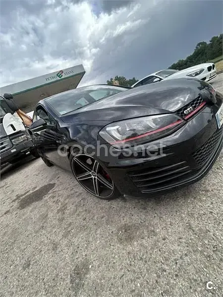 Usado VW Golf VII GTI 220 CV (161 kW) 2014 Negro Berlina