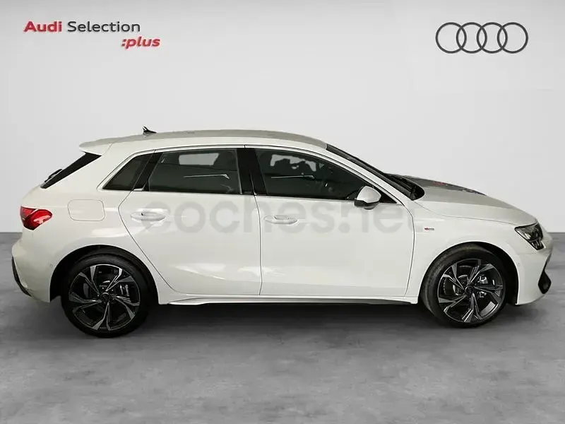 Usado Audi A3 S-Line 204 CV (150 kW) 2025 Blanco Berlina