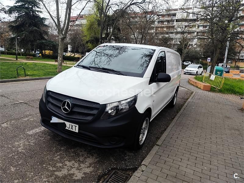 Usado Mercedes Vito Marco Polo 88 CV (64 kW) 2017 Blanco Van