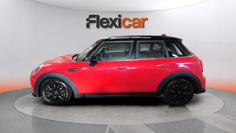 Usado Mini Cooper 136 CV (100 kW) 2023 Rojo Utilitario