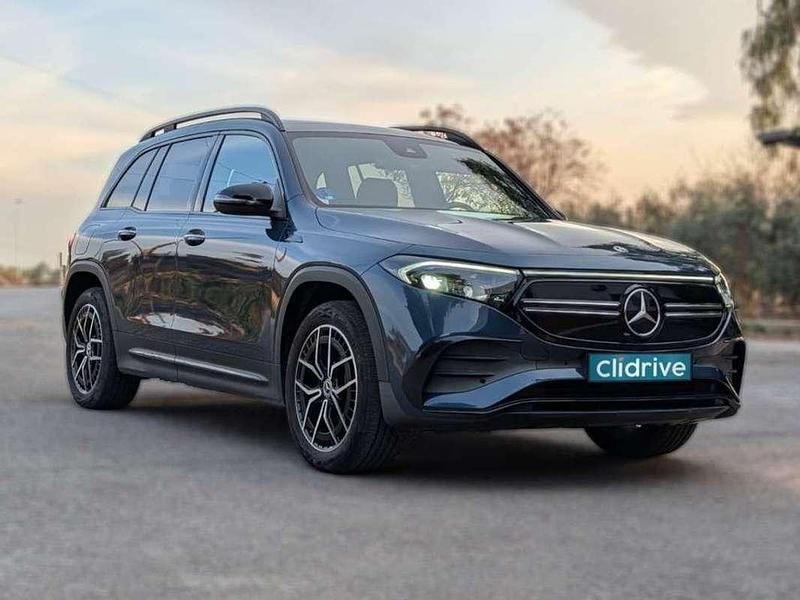 Usado Mercedes EQB300 167 kW (228 CV) 2022 Azul SUV