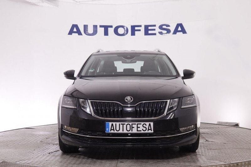 Usado Skoda Octavia Ambition 115 CV (84 kW) 2019 Negro Berlina