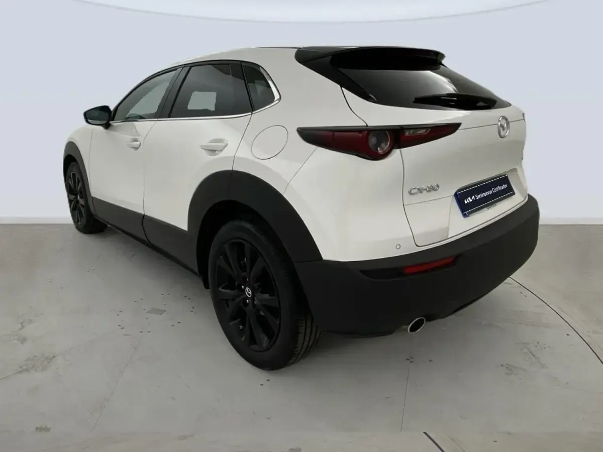 Usado Mazda CX-30 Exclusive-Line 122 CV (89 kW) 2023 Blanco SUV