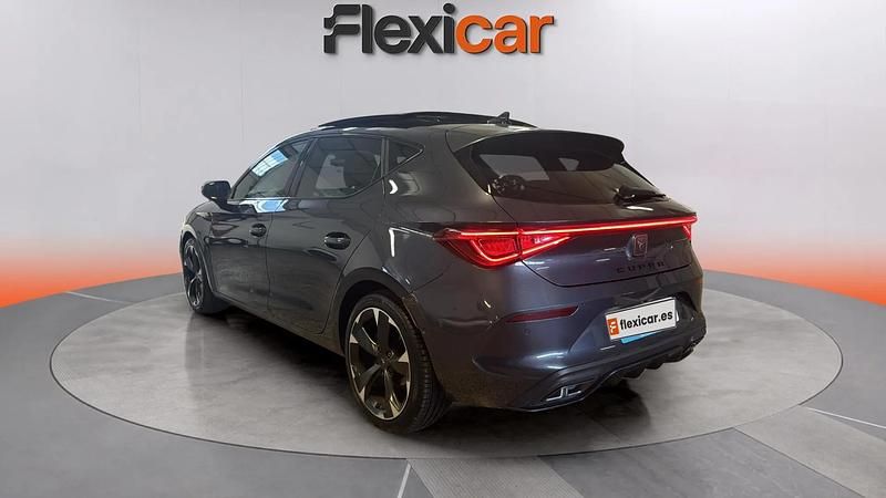 Usado Cupra Leon 150 CV (110 kW) 2024 Gris Berlina