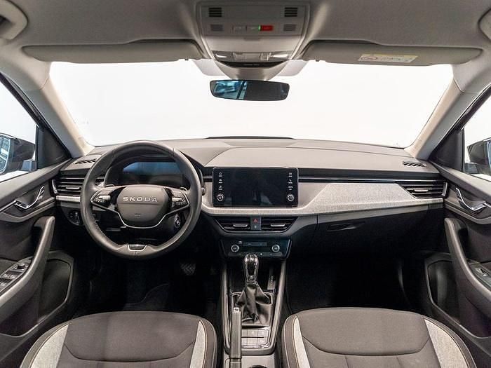 Usado Skoda Kamiq Selection 115 CV (84 kW) 2025 Negro SUV