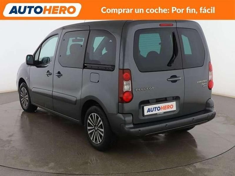 Usado Peugeot TePee Active 99 CV (72 kW) 2016 Gris Van
