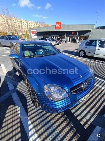 Usado Mercedes SLK200 163 CV (119 kW) 2001 Azul Descapotable