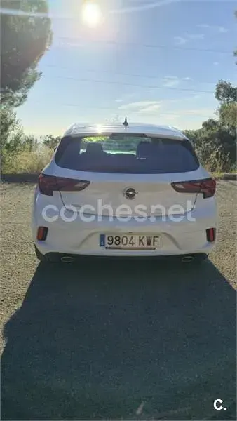 Usado Opel Astra 200 CV (147 kW) 2019 Blanco Berlina