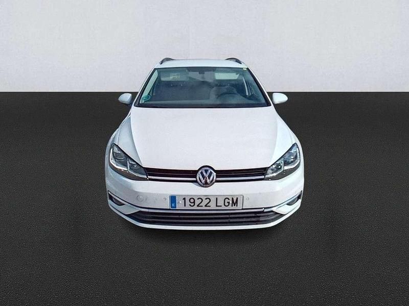 Usado VW Golf VII Advance 116 CV (85 kW) 2020 Blanco Familiar